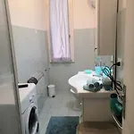 Lo Scorcio Sul Porto 아파트